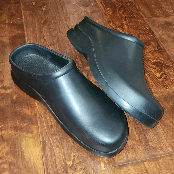 Klogs Arbor Mahogany Smooth Loafers Sz 9.5 Medium Comfort on the Job‎ Non-slip. Klogs | Shoes | Klogs 1 Wide Classic Black Slipon Shoes  main image 4